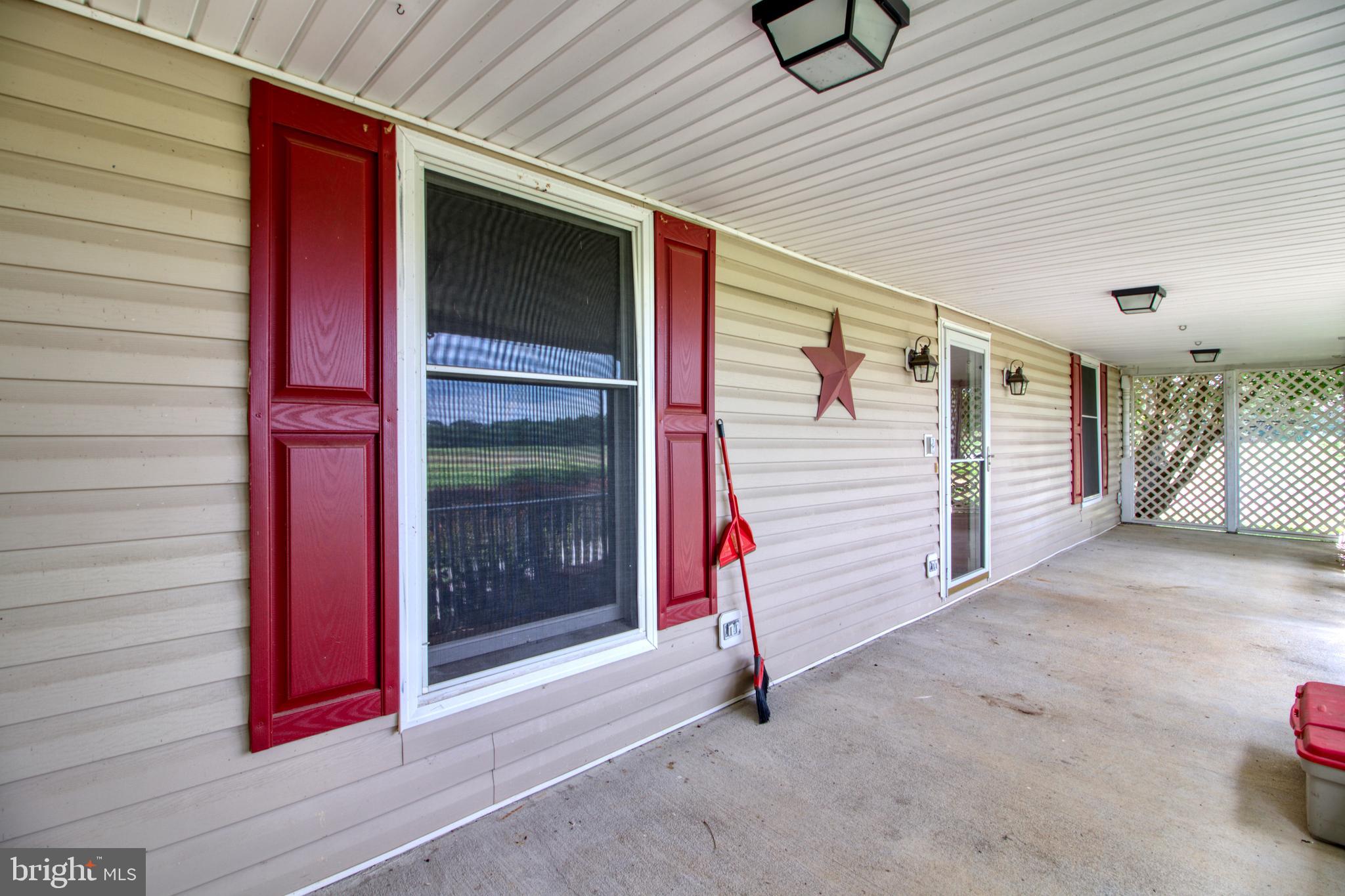 32063 Old Plank Road Locust Grove, VA 22508 - Photo 7 of 46 Gallery Image 7