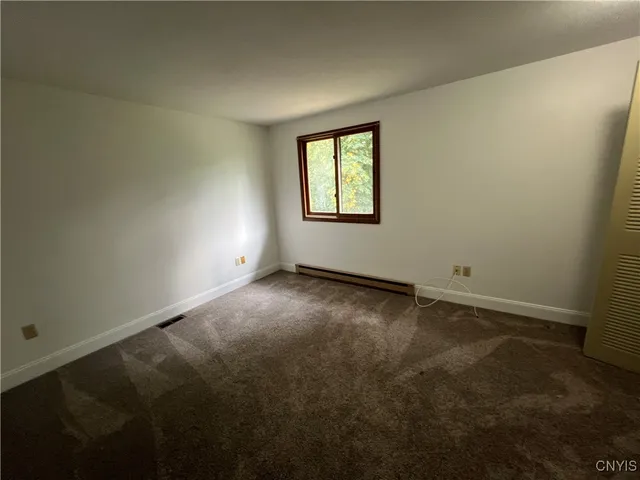 $1,600 | 29 Hillside Avenue, Oswego, NY 13126