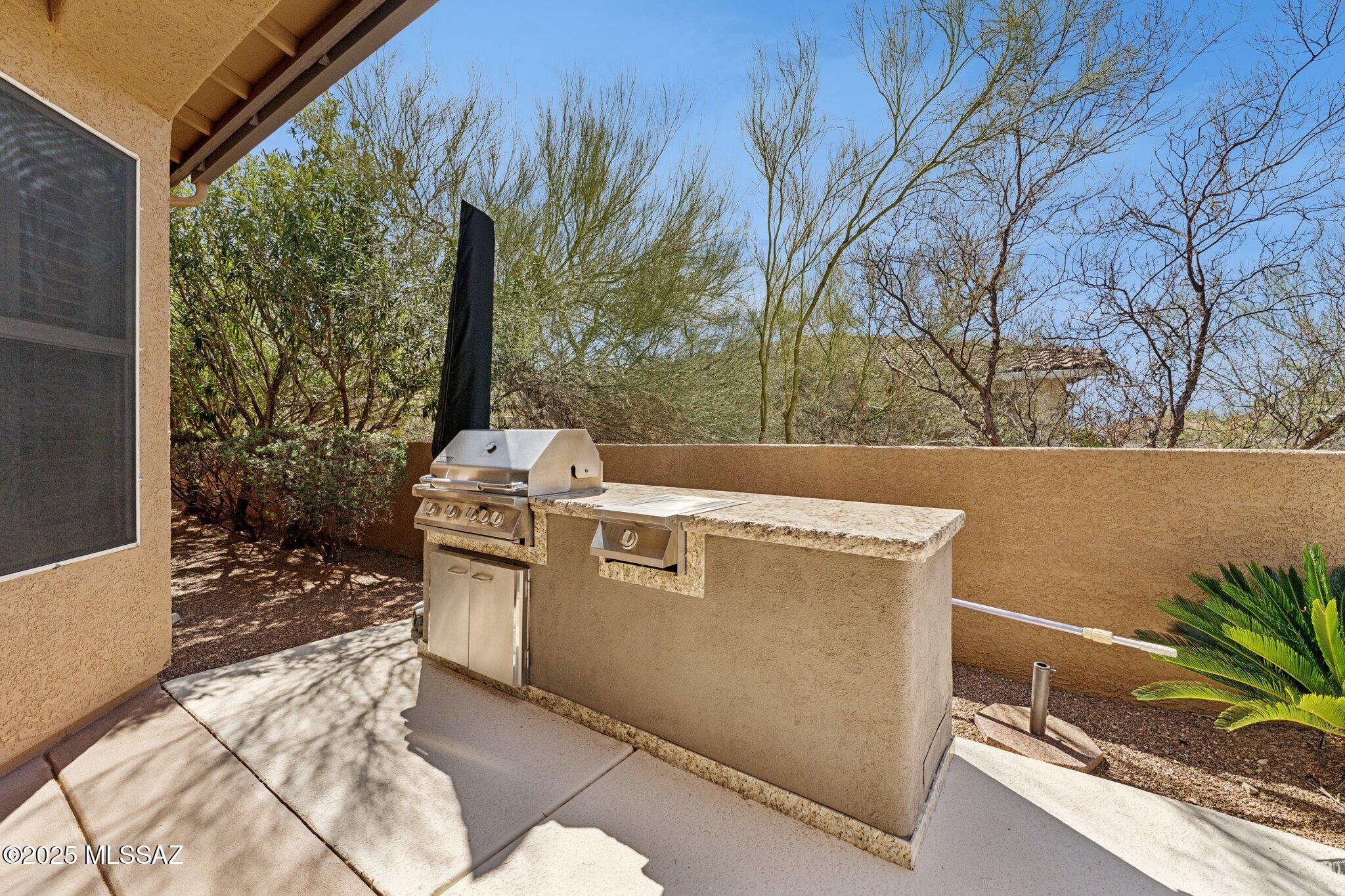 12679 North Piping Rock Road Tucson, AZ 85755 - Photo 32 of 39