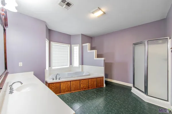 $247,500 | 2886 Highway 1, Labadieville, LA 70372