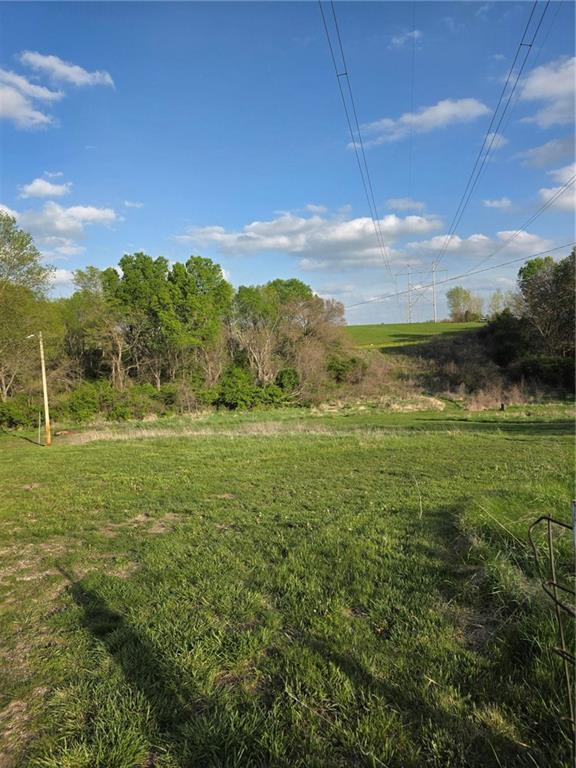 10901 Northeast Reinking Road Kansas City, MO 64156 - Photo 5 of 9