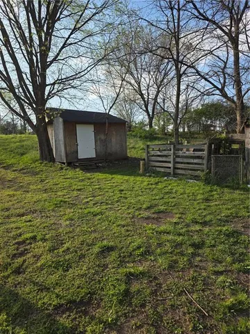 $375,000 | 10901 Northeast Reinking Road, Kansas City, MO 64156