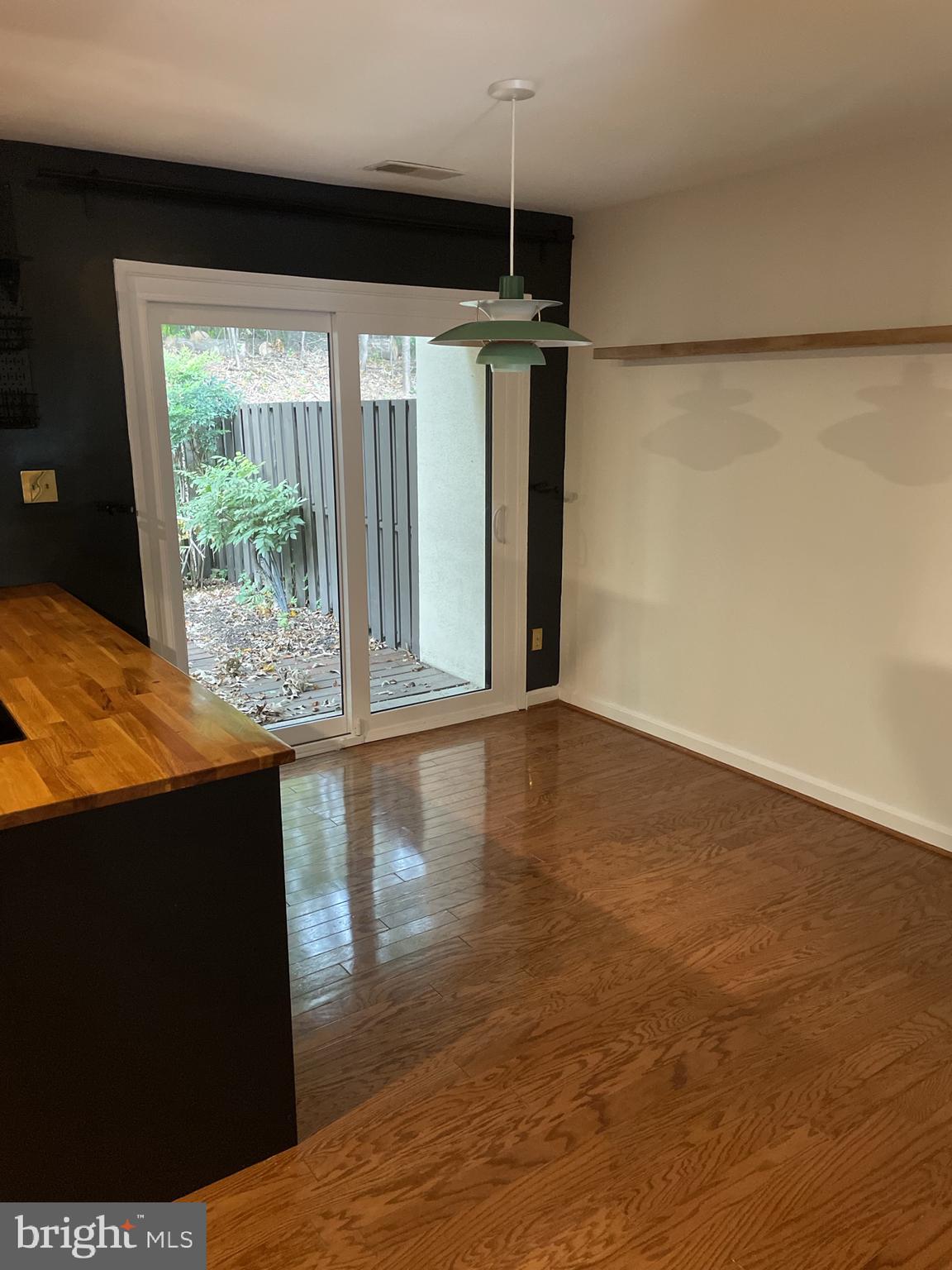 2254 Coppersmith Square Reston, VA 20191 - Photo 14 of 35