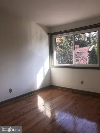 $2,800 | 2254 Coppersmith Square, Reston, VA 20191