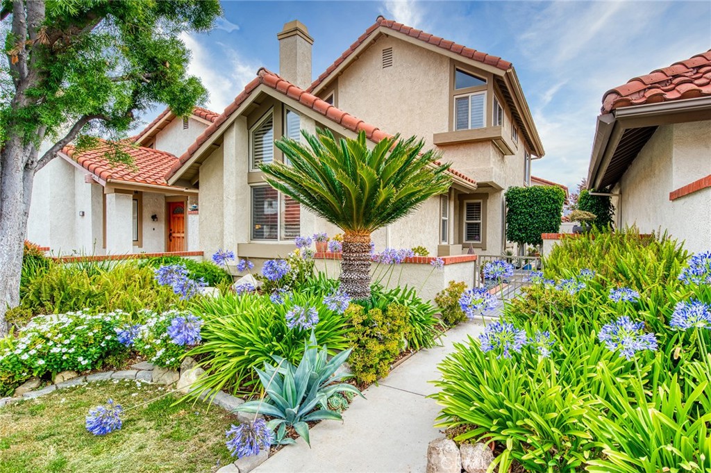 55 Fabriano Irvine, CA 92620 - Photo 1 of 39