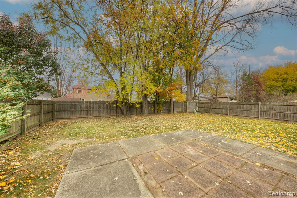 1697 Ranier Street Canton, MI 48187 - Photo 25 of 26