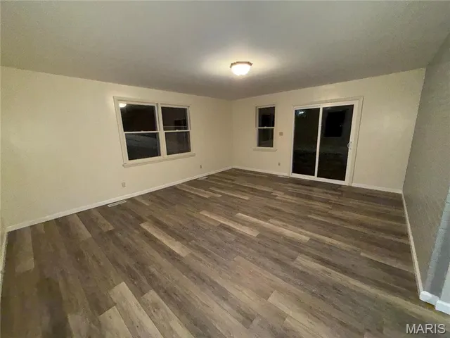 $219,000 | 621 South Mansion Street, Sullivan, MO 63080