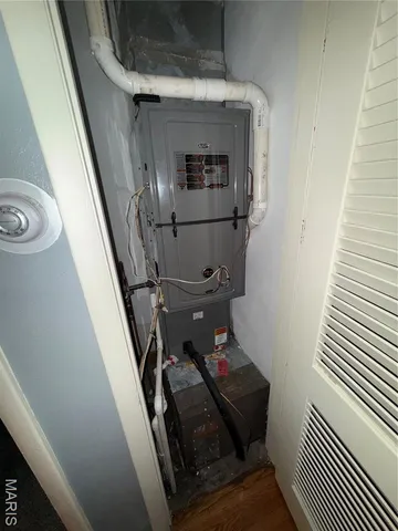 $219,000 | 621 South Mansion Street, Sullivan, MO 63080