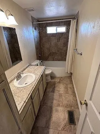 $400,000 | 43 12th Avenue, Page, AZ 86040