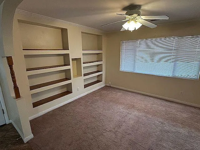 $400,000 | 43 12th Avenue, Page, AZ 86040