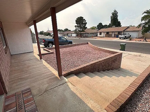 $400,000 | 43 12th Avenue, Page, AZ 86040