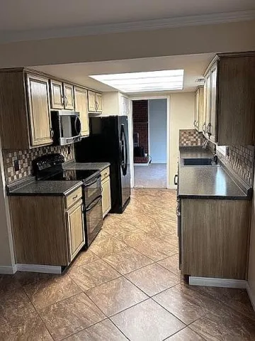 $400,000 | 43 12th Avenue, Page, AZ 86040