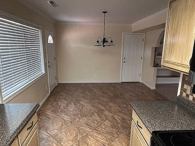 $400,000 | 43 12th Avenue, Page, AZ 86040