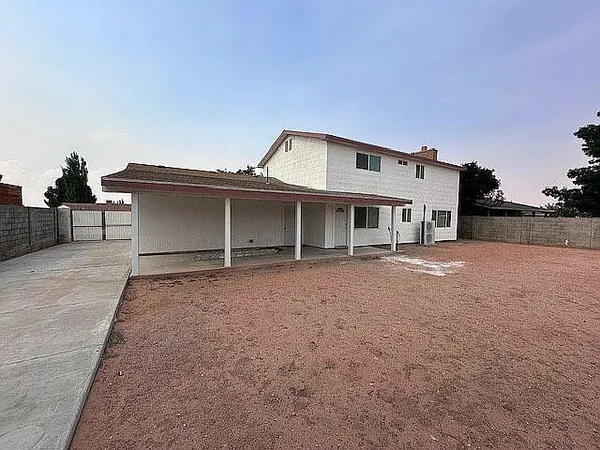 $400,000 | 43 12th Avenue, Page, AZ 86040
