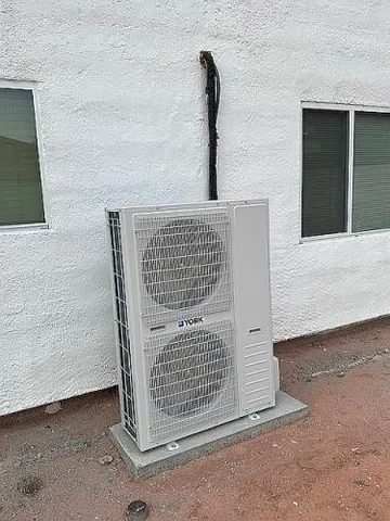 $400,000 | 43 12th Avenue, Page, AZ 86040