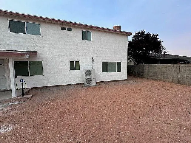 $400,000 | 43 12th Avenue, Page, AZ 86040
