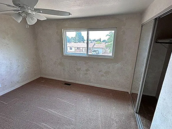 $400,000 | 43 12th Avenue, Page, AZ 86040