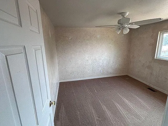 $400,000 | 43 12th Avenue, Page, AZ 86040