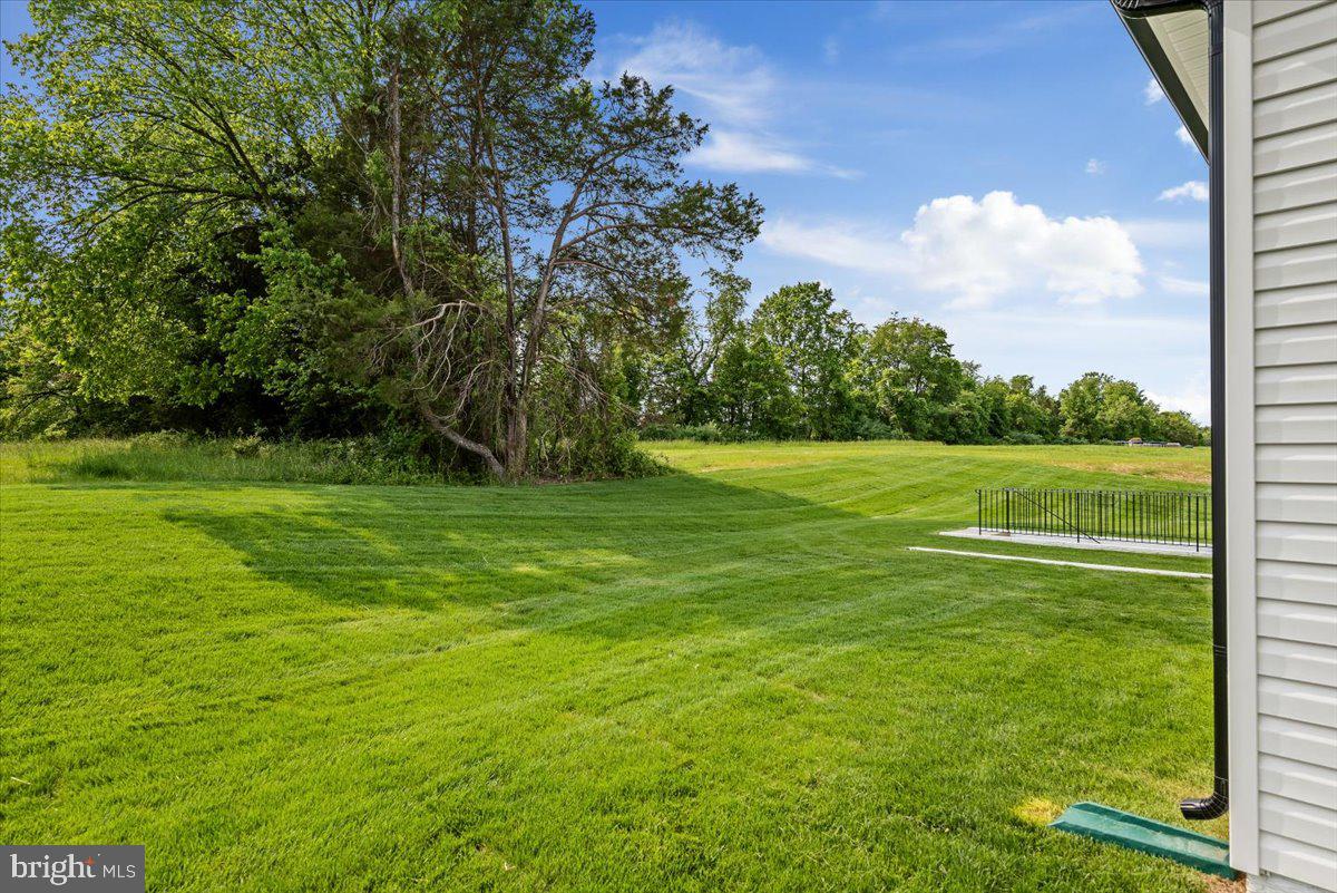 3900 Logmill Road Gainesville, VA 20155 - Photo 43 of 47 Large yard, to add a pool, deck, patio and more!