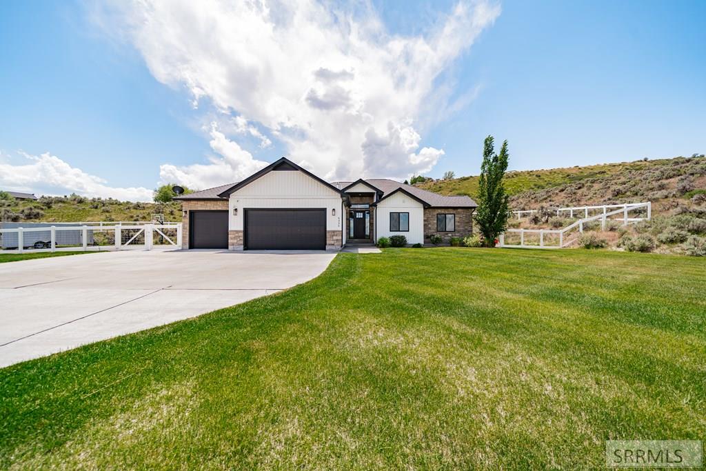 6330 Middle Fork Road Idaho Falls, ID 83406 - Photo 3 of 63