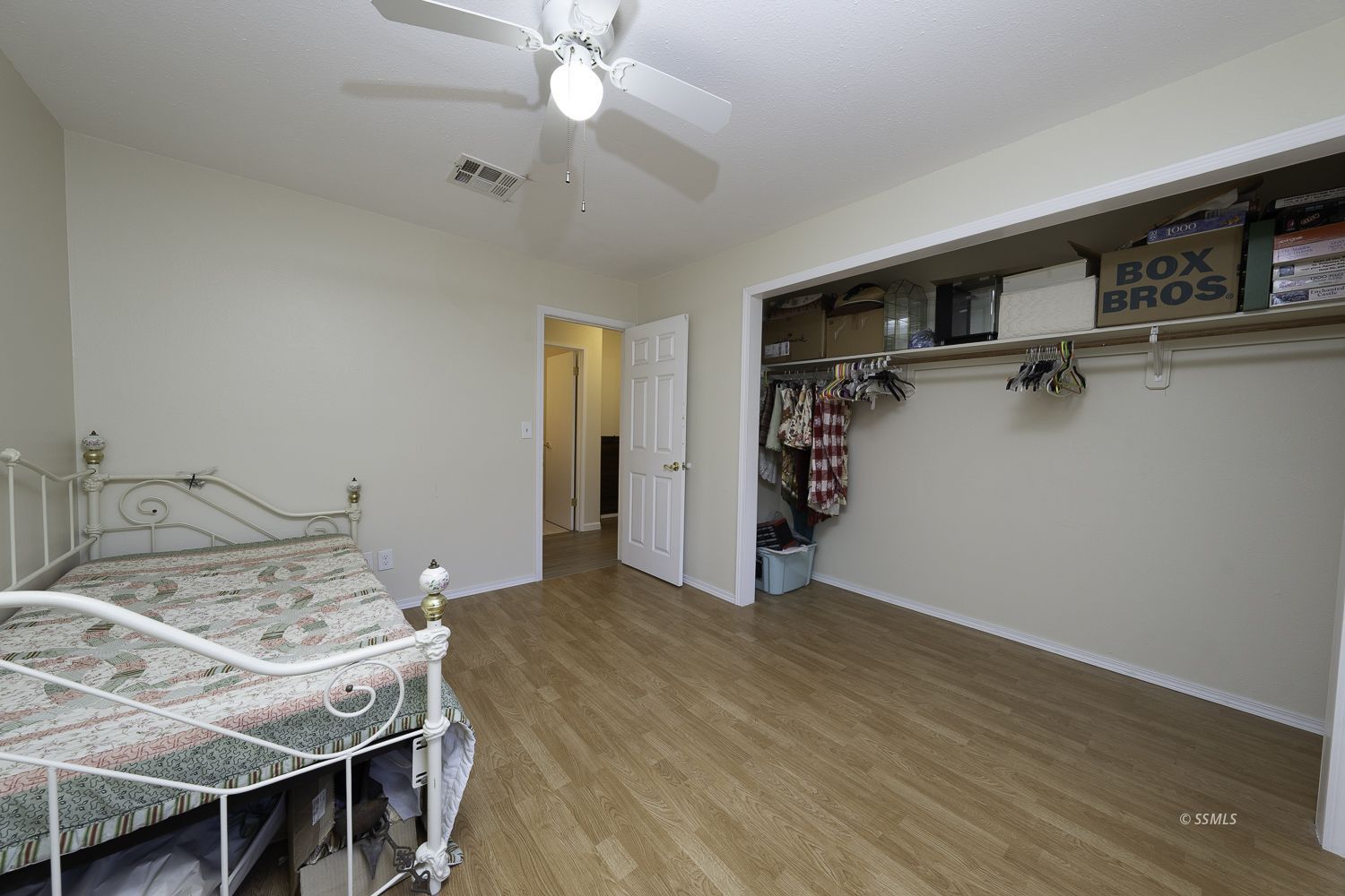 513 South Appaloosa Street Ridgecrest, CA 93555 - Photo 16 of 37
