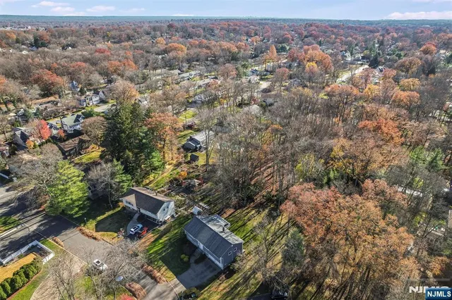 $899,999 | 9 Cherry Place, Hillsdale, NJ 07642