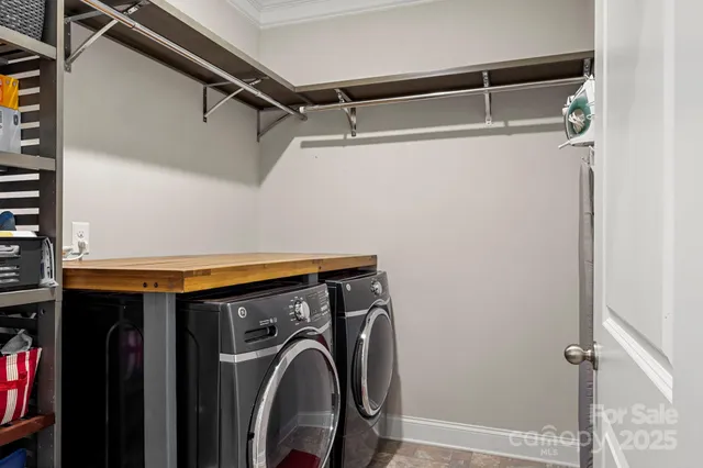 $445,000 | 3729 Norman View Drive, Sherrills Ford, NC 28673