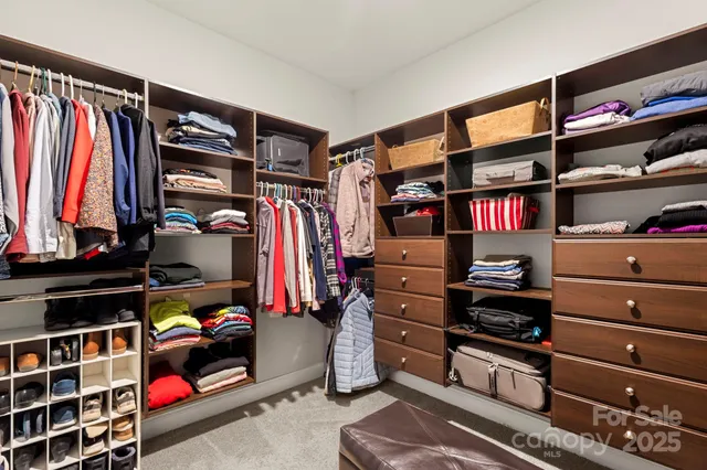 $445,000 | 3729 Norman View Drive, Sherrills Ford, NC 28673