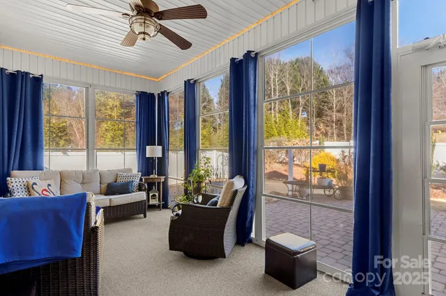 $445,000 | 3729 Norman View Drive, Sherrills Ford, NC 28673