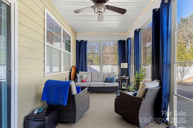 $445,000 | 3729 Norman View Drive, Sherrills Ford, NC 28673