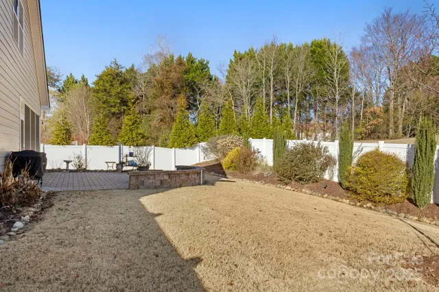 $445,000 | 3729 Norman View Drive, Sherrills Ford, NC 28673