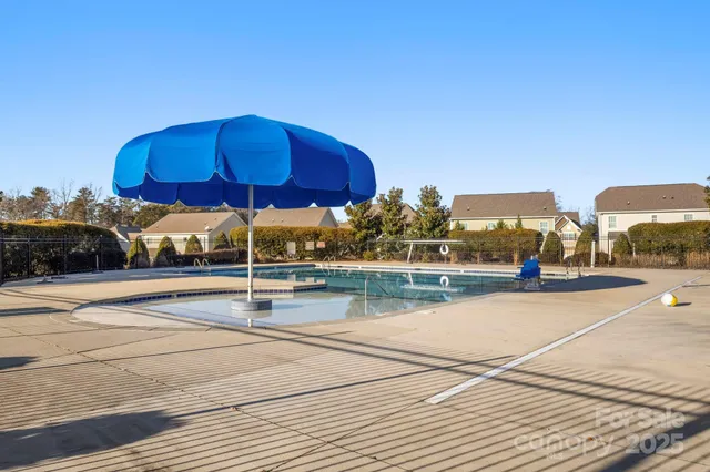 $445,000 | 3729 Norman View Drive, Sherrills Ford, NC 28673