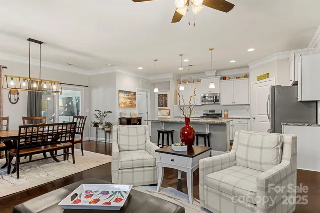 $445,000 | 3729 Norman View Drive, Sherrills Ford, NC 28673