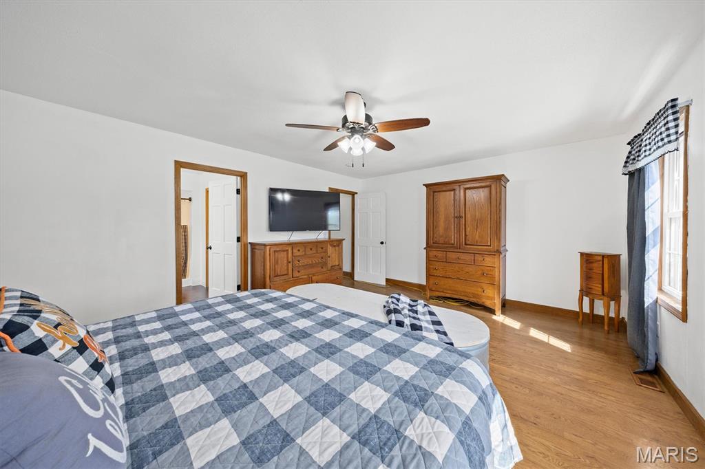 5766 Marine Road Alhambra, IL 62001 - Photo 7 of 21 Gallery Image 7
