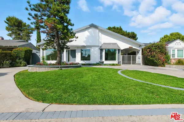 $2,399,999 | 4640 Laurelgrove Avenue, Studio City, CA 91604