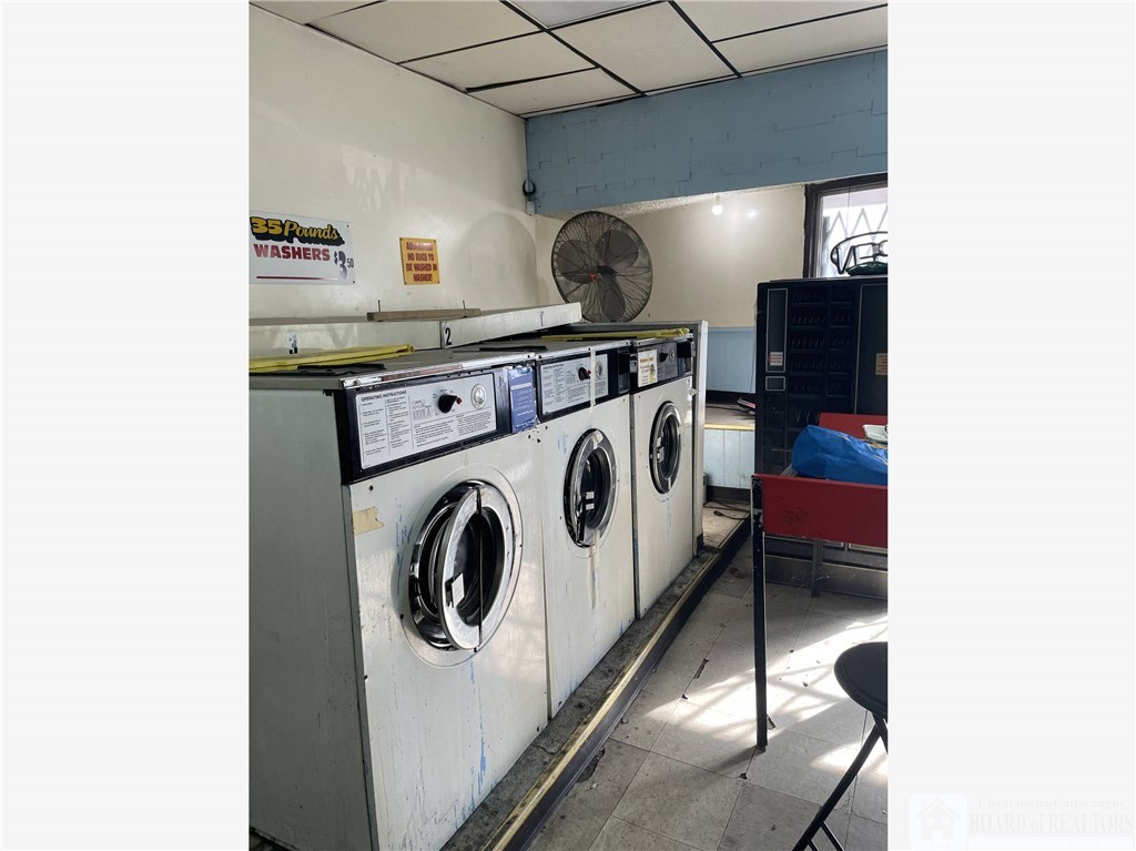 512 Lyell Avenue Rochester, NY 14606 - Photo 6 of 12