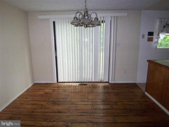 9209 Loughran Road Fort Washington, MD 20744 - Photo 3 of 9 Dining Room