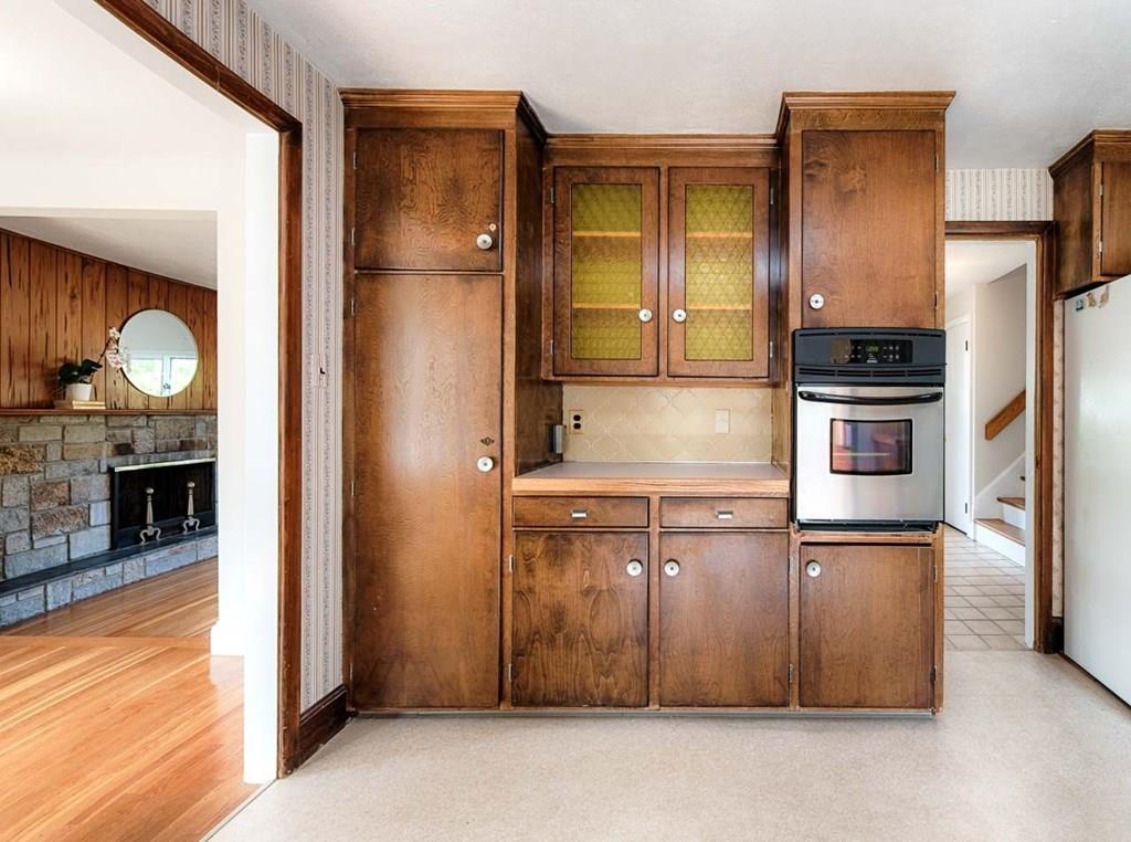 51 Shelton Road Swampscott, MA 01907 - Photo 12 of 28 Gallery Image 12