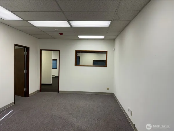 $4,500 | 2511 152nd Avenue Northeast, Redmond, WA 98052