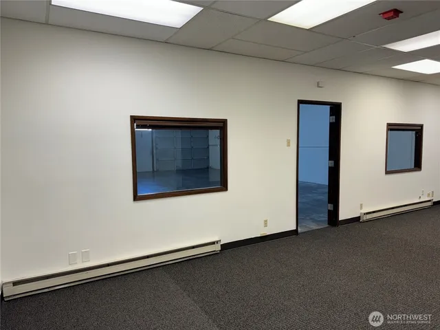 $4,500 | 2511 152nd Avenue Northeast, Redmond, WA 98052