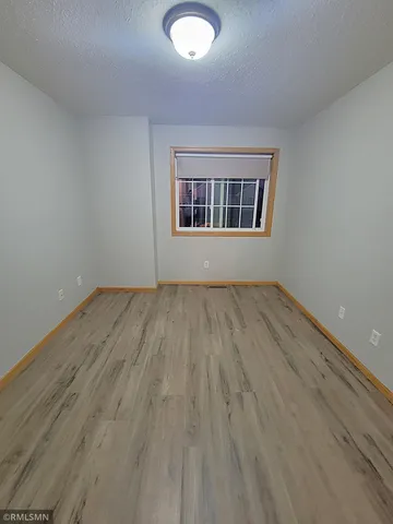 $1,800 | 3553 Sterling Heights Drive, Unit B, River Falls, WI 54022