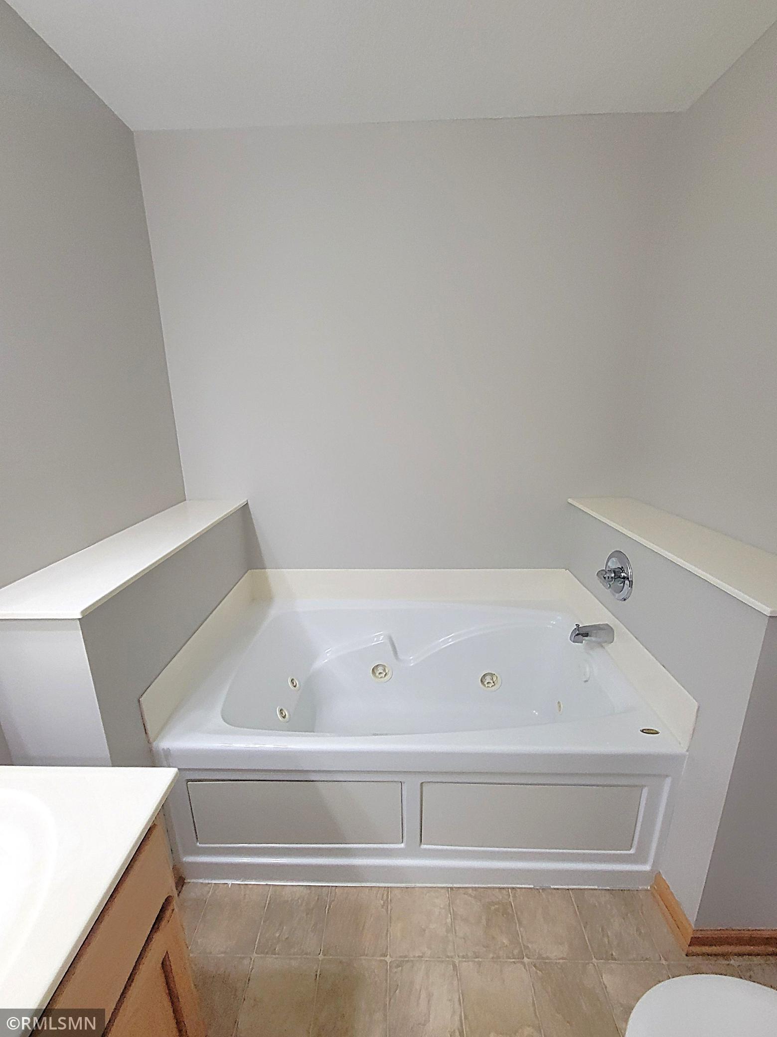 3553 Sterling Heights Drive, Unit B River Falls, WI 54022 - Photo 18 of 20