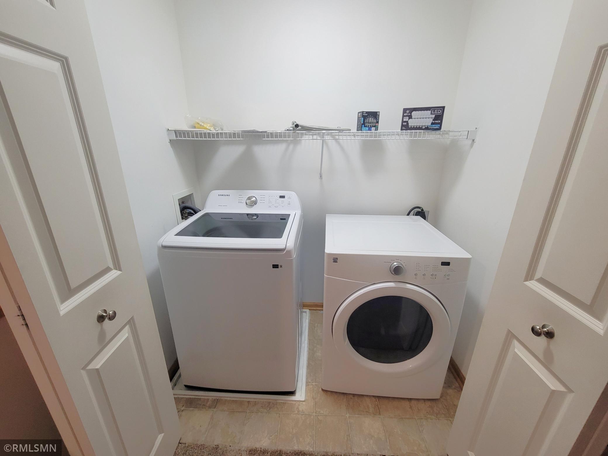 3553 Sterling Heights Drive, Unit B River Falls, WI 54022 - Photo 9 of 20