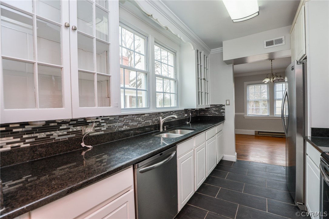 1737 New Market Road Henrico, VA 23231 - Photo 26 of 50 galley kitchen with slate floors, granite countertops