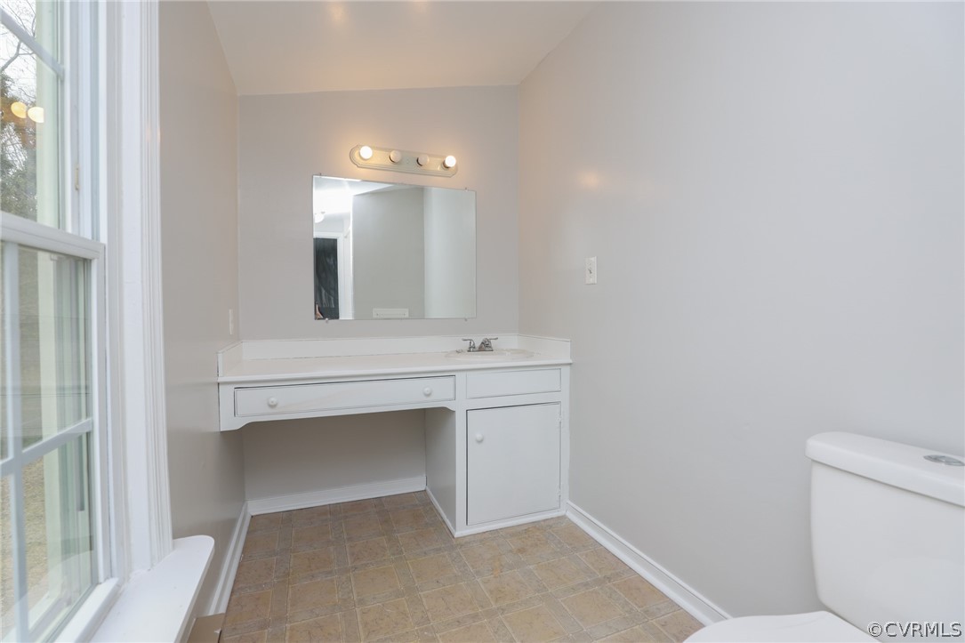 1737 New Market Road Henrico, VA 23231 - Photo 33 of 50 master bath vanity