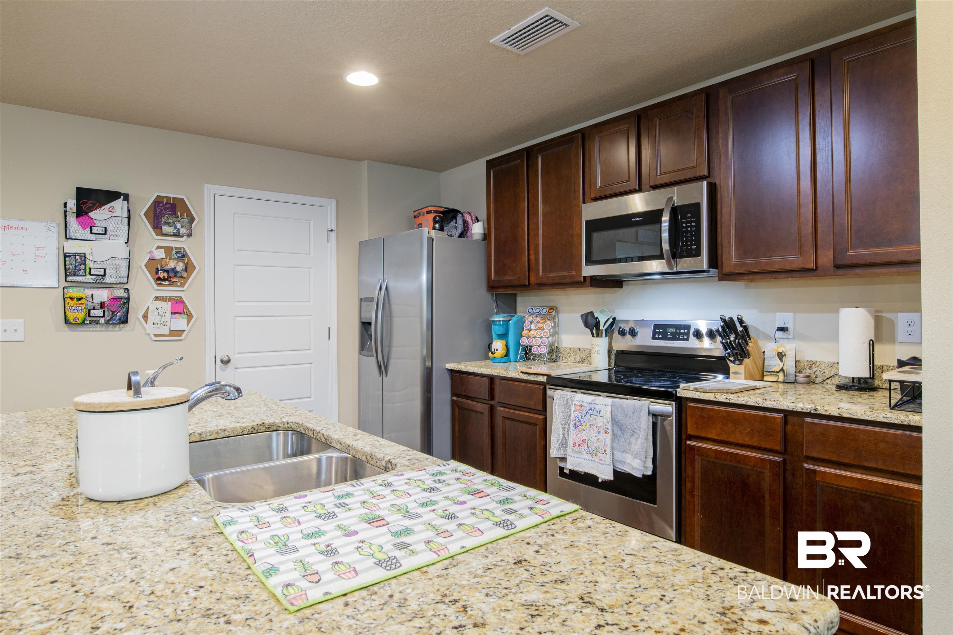 2522 Raspberry Lane Mobile, AL 36695 - Photo 8 of 27