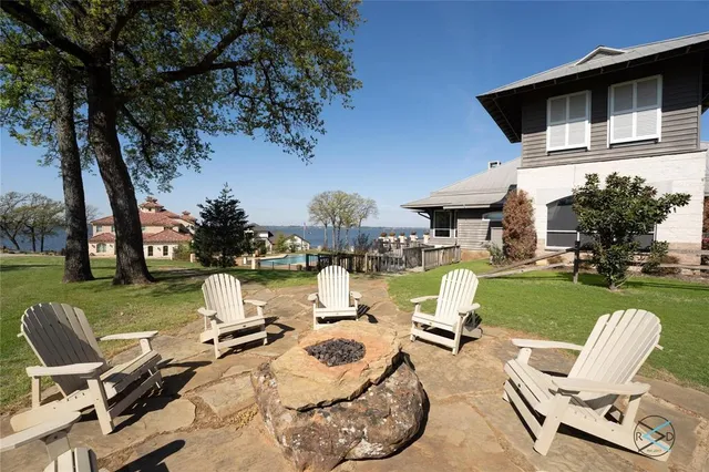 a view of an outdoor space and tennis court