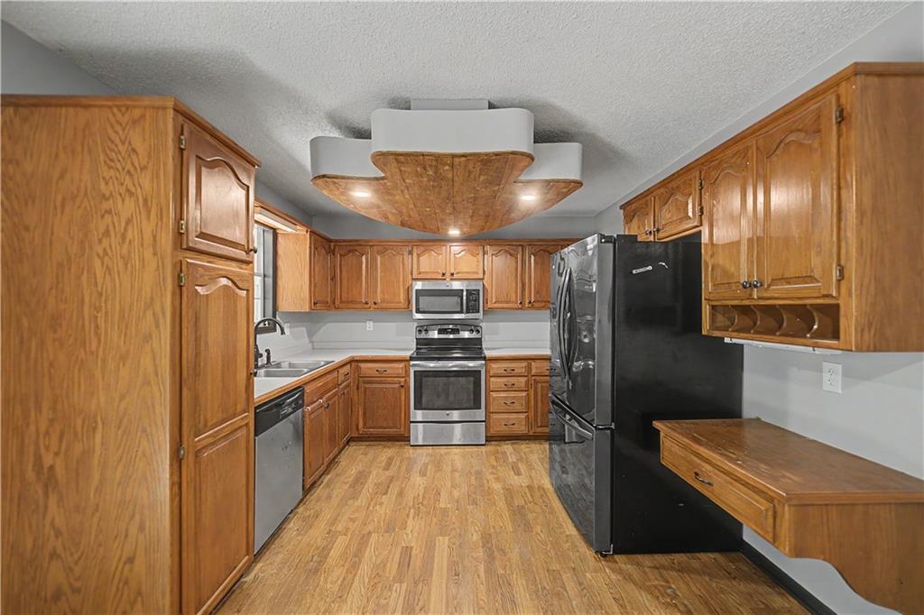 401 South Minter Road Grain Valley, MO 64029 - Photo 7 of 27 Gallery Image 7
