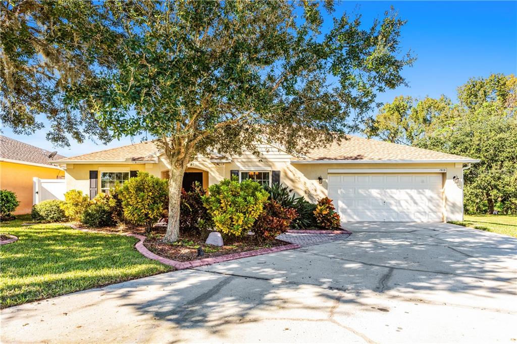 Beautiful *MOVE-IN READY* 4BD/2BA POOL HOME featuring a WATER VIEW with *LOW HOA*, recently *REPIPED (2019)* and has a *NEWER WATER HEATER (2019)!!