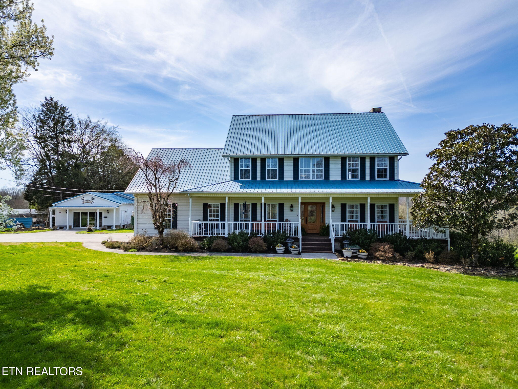 9700 Clift Road Strawberry Plains, TN 37871 - Photo 2 of 59 1.1